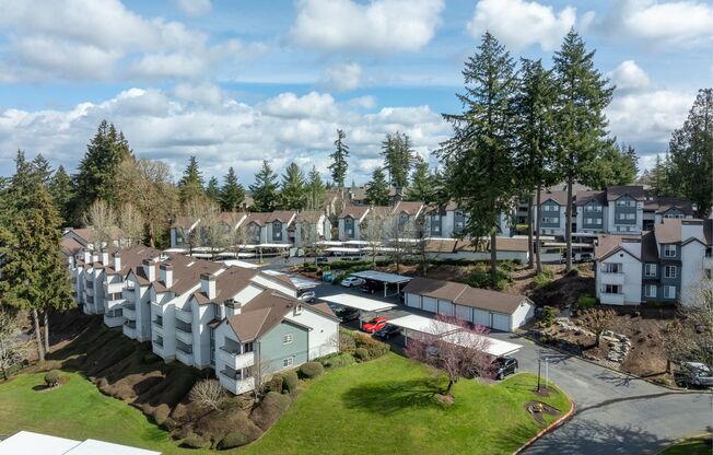 2 beds, 1 bath, 915 sqft, $1,625, Unit 412