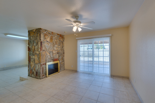 3 beds, 2 baths, $1,700