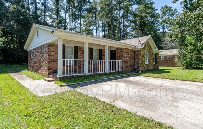 2104 TROTTERS WAY