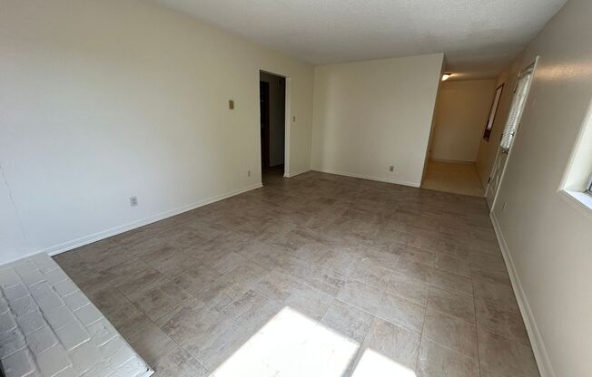 1023 16th Ave