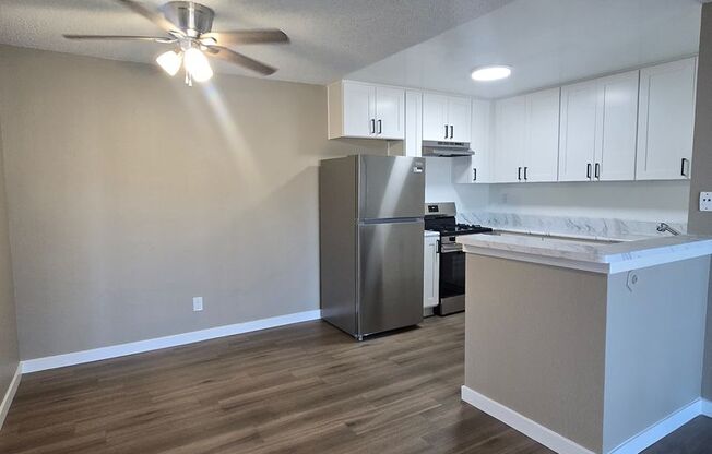 1 bed, 1 bath, 640 sqft, $2,095, Unit 650 - 89