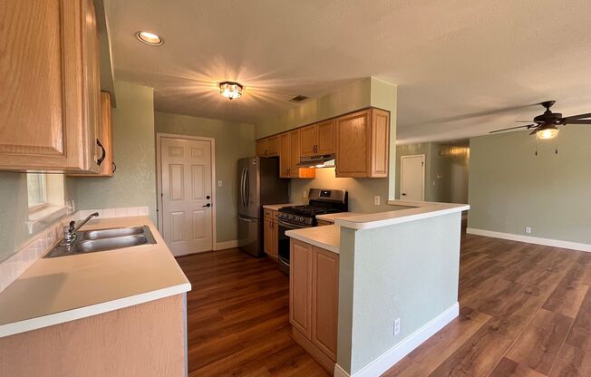 3/2 in Great Location