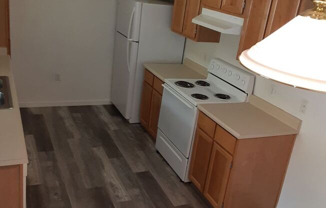 1 bed, 1 bath, 678 sqft, $1,675, Unit 2402
