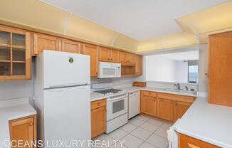 89 S Atlantic Ave #203