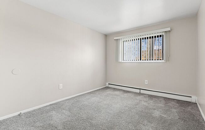 2 beds, 1 bath, 950 sqft, $1,435, Unit 2911-207