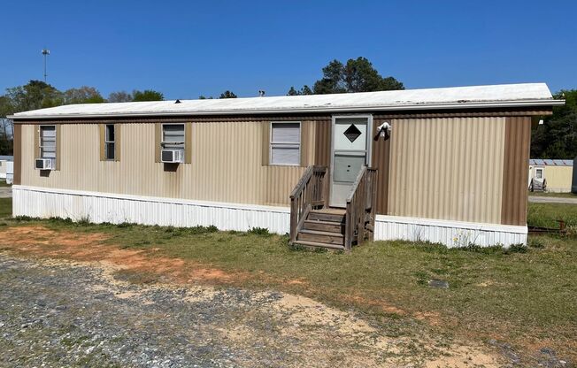 2 BED 1 BATH MOBILE HOME IN CANDOR $800 RENT $800 DEPOSIT