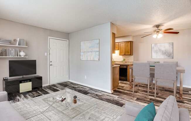 Monarch Pass Apartments in Fort Worth, TX