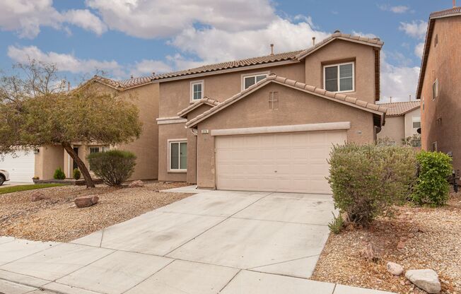 SILVERADO RANCH - LARGE 4 BEDROOM, 2.5 BATH