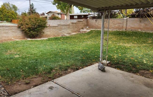 3 beds, 2 baths, 1,332 sqft, $1,750