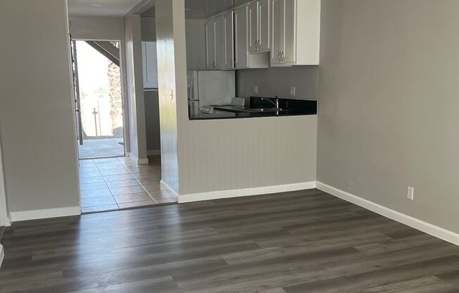 Woodbridge Village Apartments - 1900 N. MARIANNA AVE.