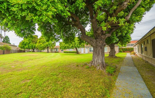 2 beds, 2 baths, 890 sqft, $2,695, Unit 009#D38