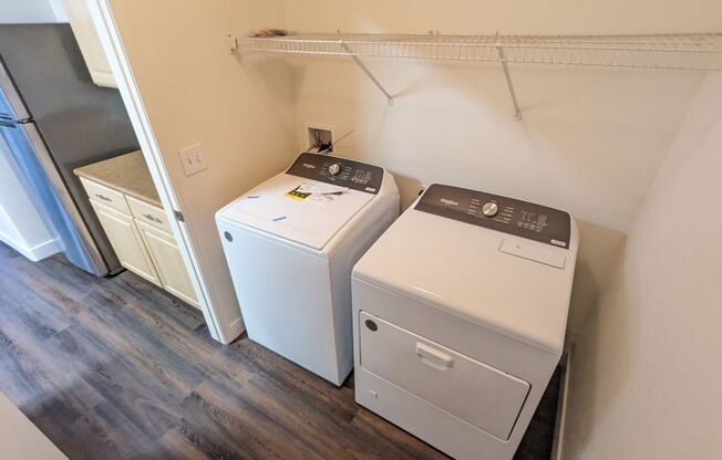 2 beds, 2 baths, $1,375, Unit # 1044