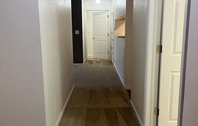 2 beds, 2 baths, 1,080 sqft, $1,189, Unit 77