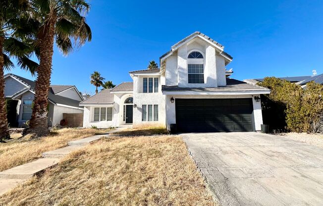 SPACIOUS 3BD/2.5BA HOME IN HENDERSON! W/ LOFT AND COVERED PATIO!