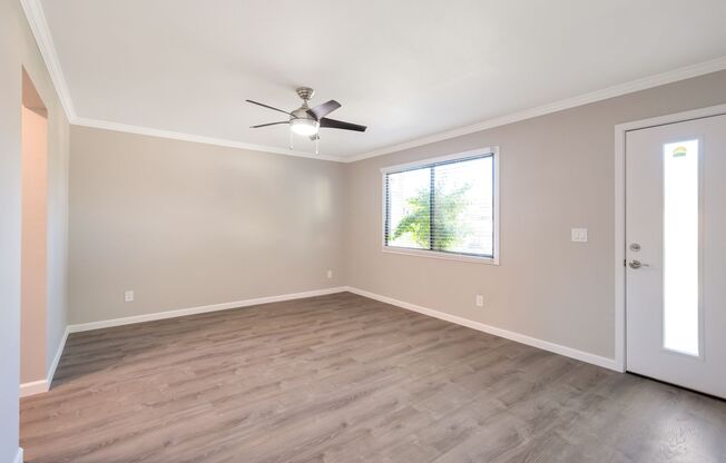 2 bedroom 1 bath in Boutique property!