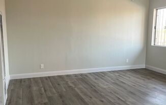 1 bed, 1 bath, $2,000, Unit 06