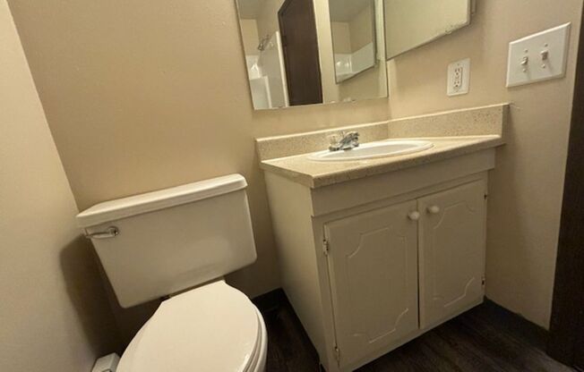 1 bed, 1 bath, 525 sqft, $899, Unit 2890 205