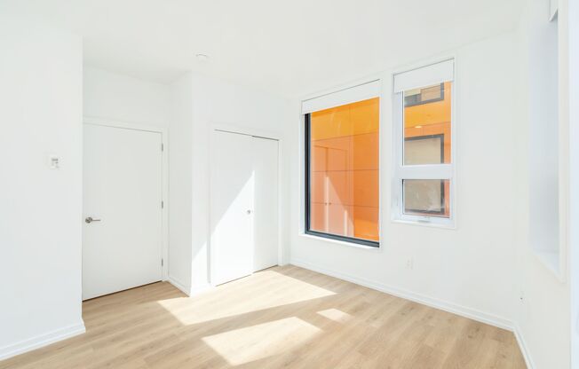 1 bed, 1 bath, 611 sqft, $1,595, Unit N-401