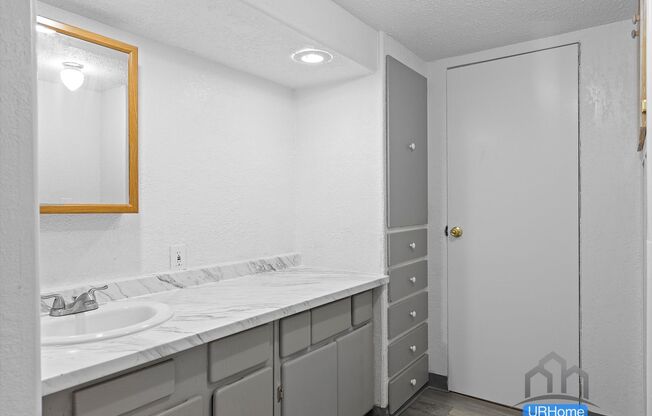 Flavel Property 1