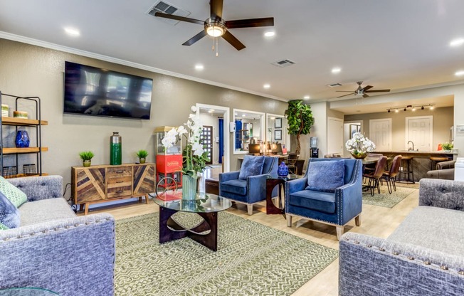 Pet-Friendly Apartments in Houston, TX – Artisan West – clubhouse with seating area