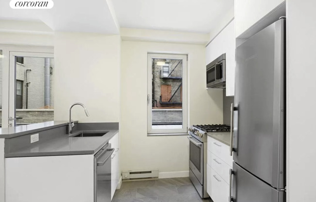 109 E 115 ST
