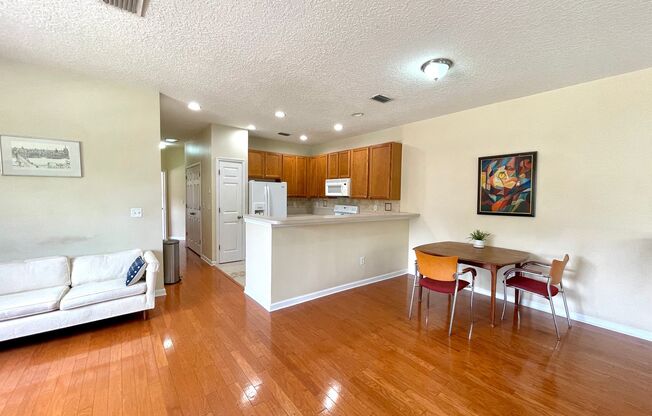 2 beds, 2 baths, $1,650, Unit APT 1806