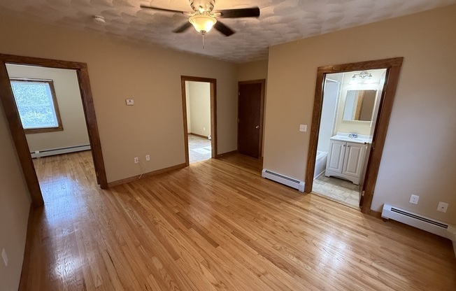 132 HALL ST