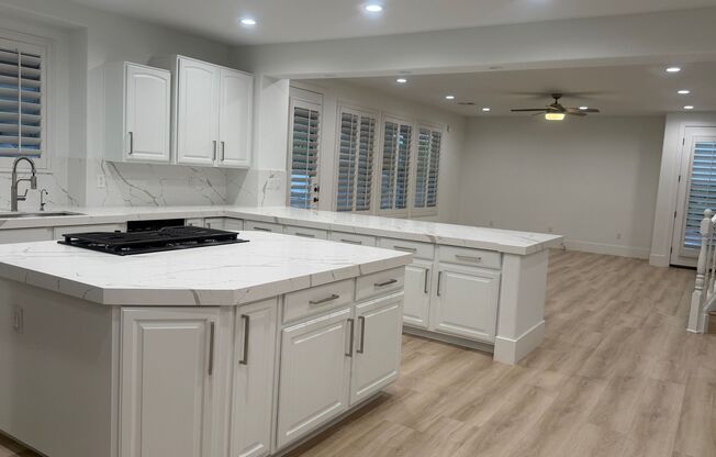 5 beds, 4.5 baths, $6,795
