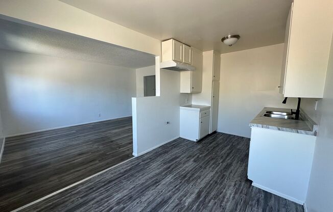 121 S. Chandler Ave