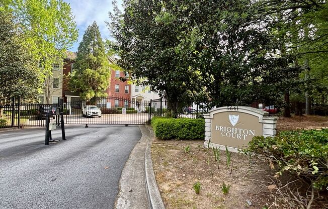 5641 Roswell Road #310