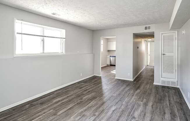 Renovated apartment homes at Old Mill in Omaha, NE