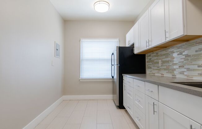 Gorgeous Newly Remodeled One Bedroom and Studios