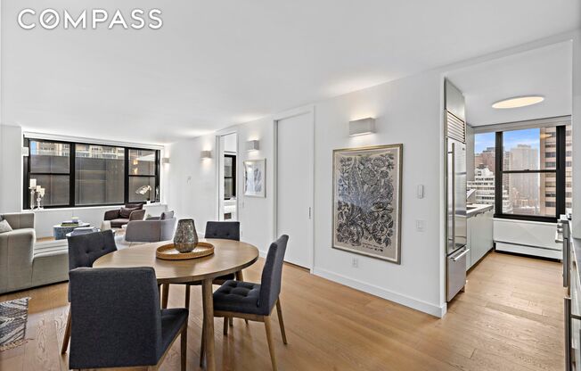 117 E 57 ST