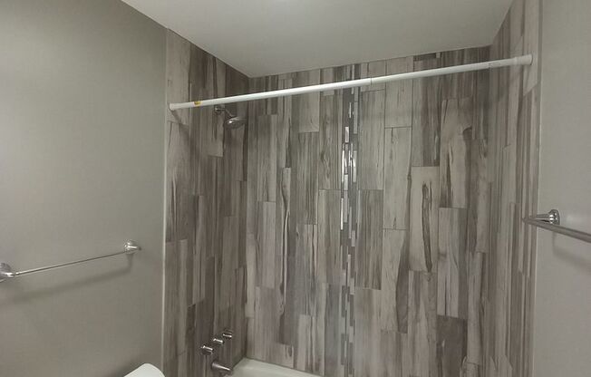 Beautifully Updated 2-Bedroom Condo