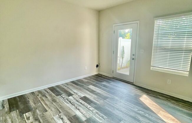 109 DOGWOOD VLG TRL