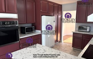 2 beds, 2 baths, $3,450, Unit APARTMENT 2