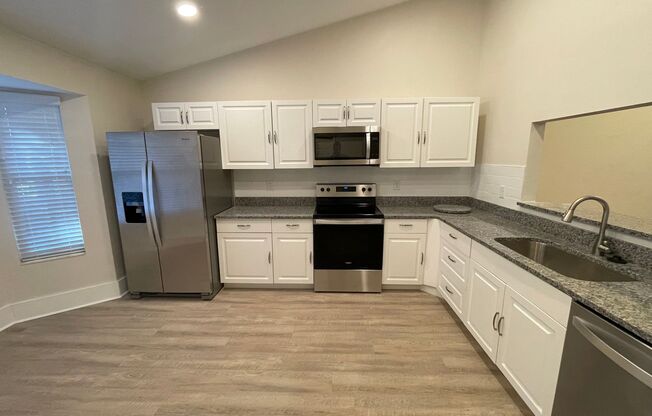 2 beds, 2 baths, 1,482 sqft, $1,895