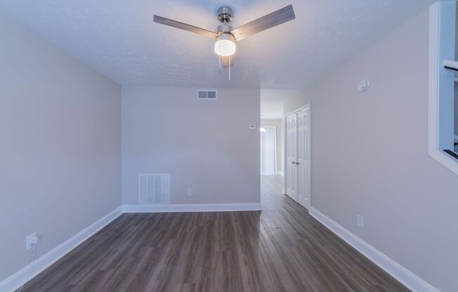 2 beds, 1 bath, 925 sqft, $1,350, Unit 821HLA