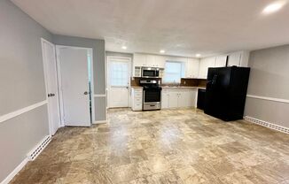 3 beds, 1.5 baths, $2,500, Unit 87 Acton Street