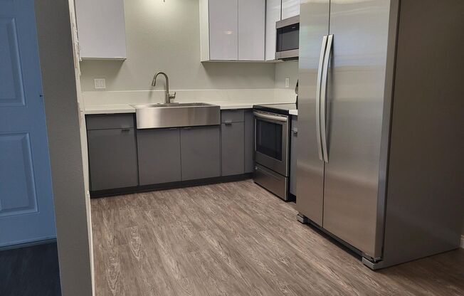 1 bed, 1 bath, 550 sqft, $2,350, Unit 1381Q