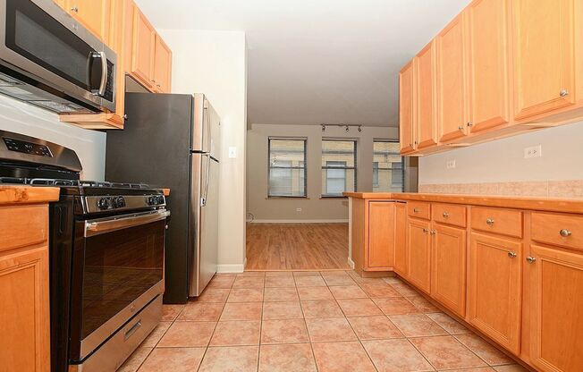 1 bed, 1 bath, $1,050