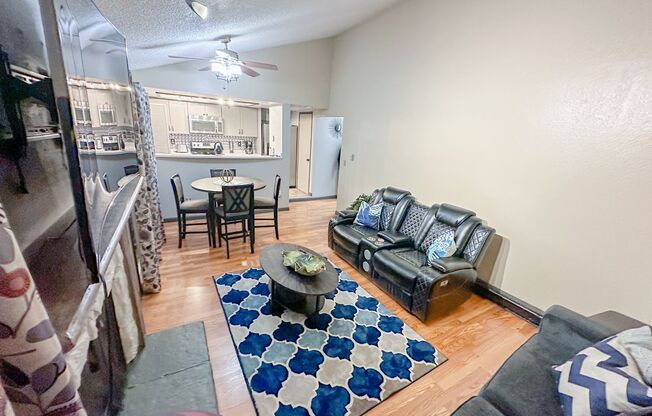 2 beds, 2 baths, $2,500