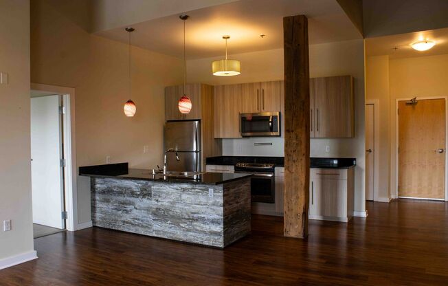 1 bed, 1 bath, 1,039 sqft, $2,525, Unit 307