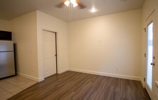 Studio, 1 bath, $1,015, Unit 05