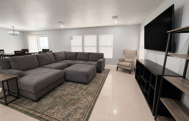 3 Bedroom Stunner!