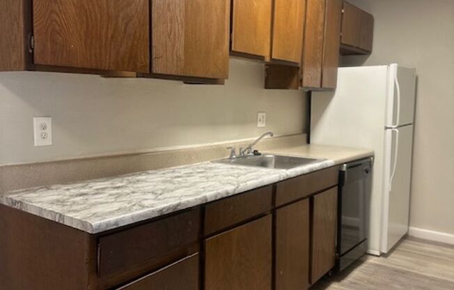 1 bed, 1 bath, 712 sqft, $629, Unit 333