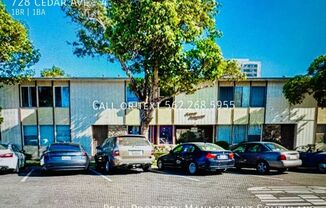 728 CEDAR AVE