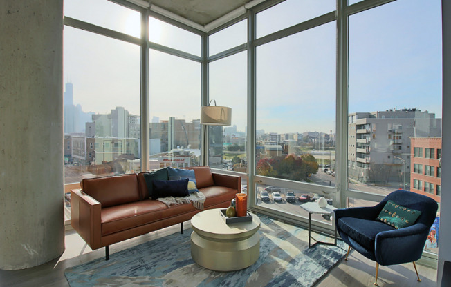 720 N MORGAN