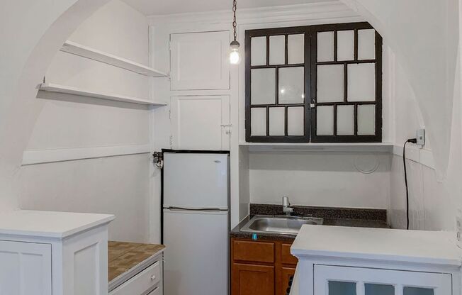 Studio, 1 bath, 437 sqft, $1,650, Unit 432-102