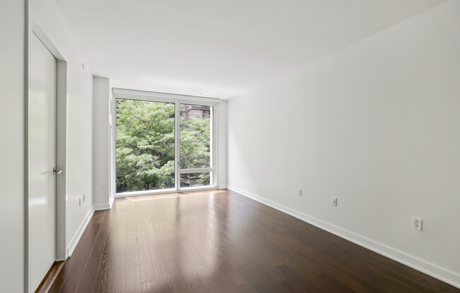 1 bed, 1 bath, $4,916, Unit 321